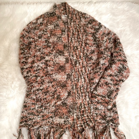 SIMPLY NOELLE Women’s L/S Sweater Color Jacket Fringe Bottom Size S/M (8-10) NEW - Picture 11 of 16